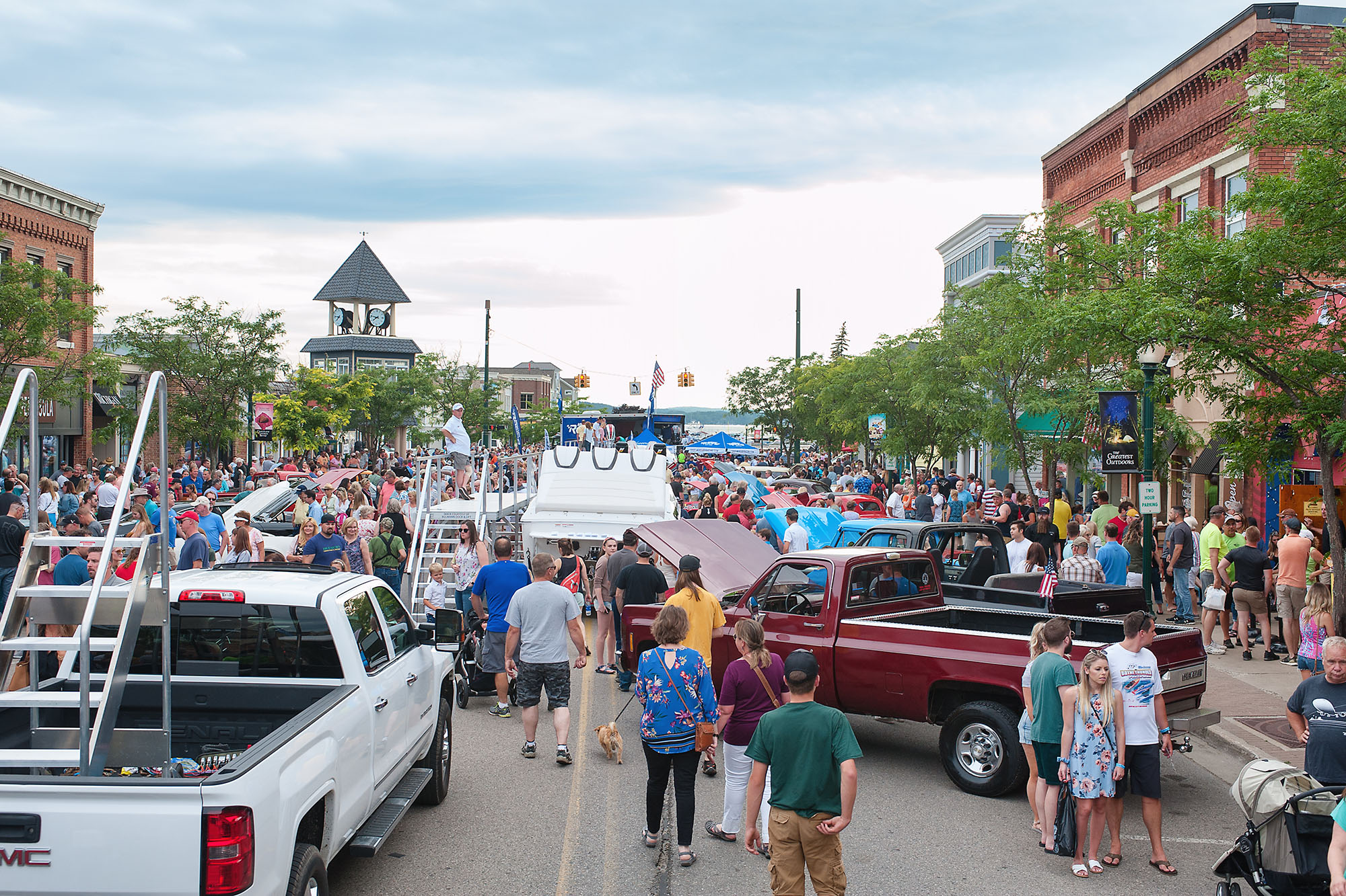 Annual Powerboat Poker Run In Boyne City, MI Boyne Thunder